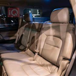 تۆیۆتا لاند کروزەر